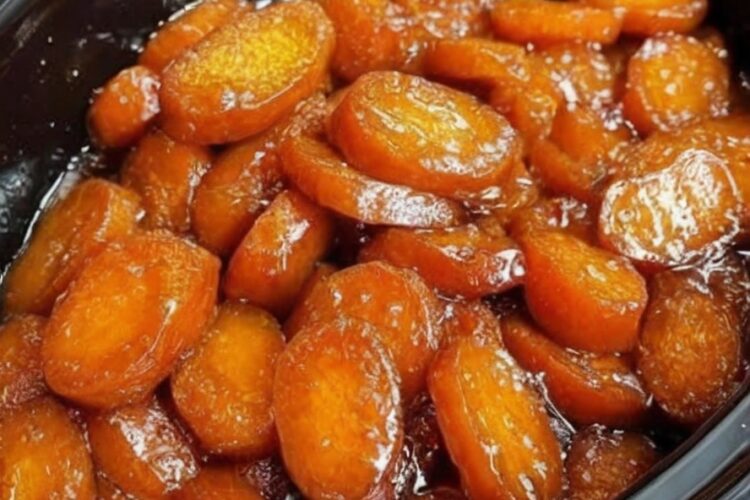 Slow Cooker Amish Honey Glazed Carrots – The Sweet, Simple Side That Steals the Show