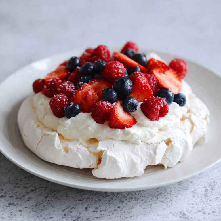 Air Fryer Classic Berry Pavlova
