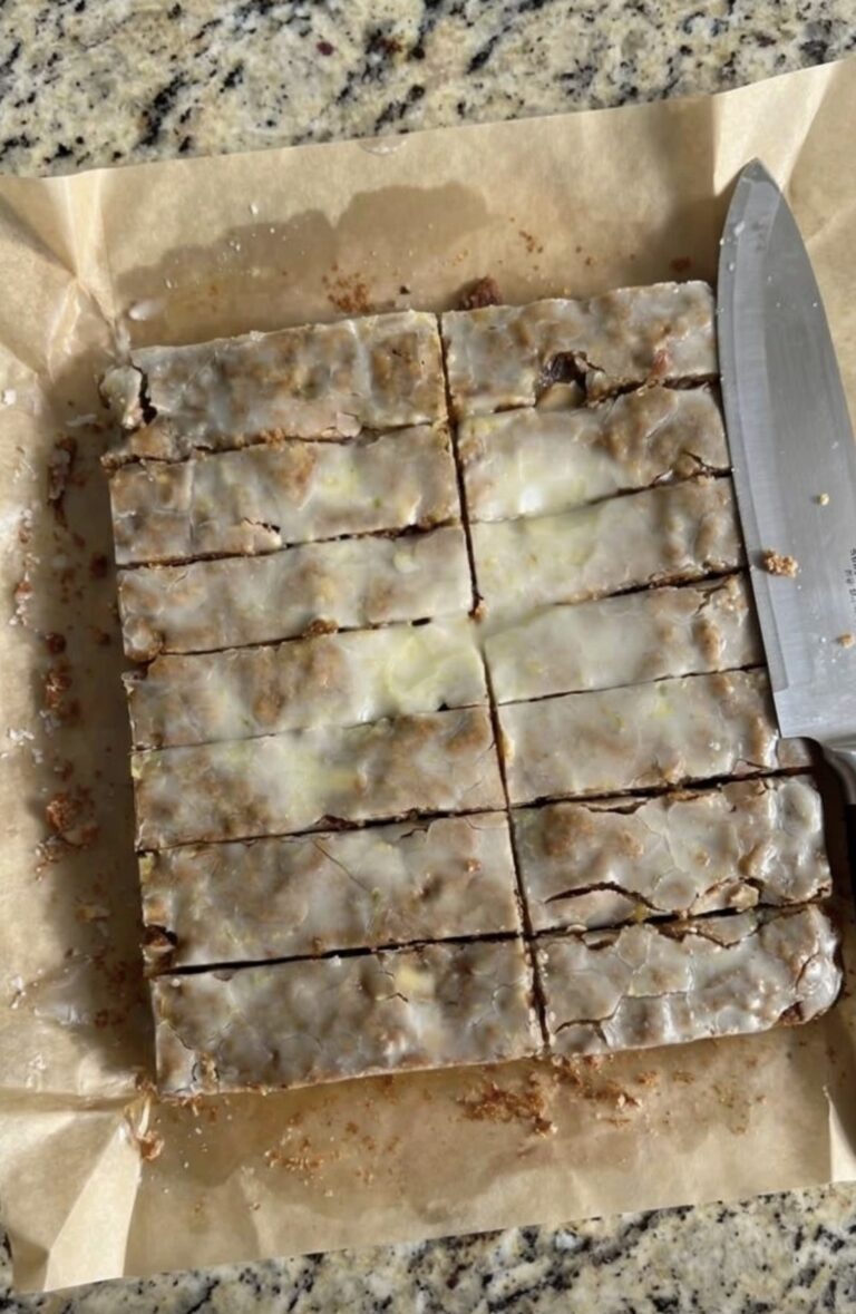 Lebkuchen Bars: A Cozy Taste of Holiday Tradition