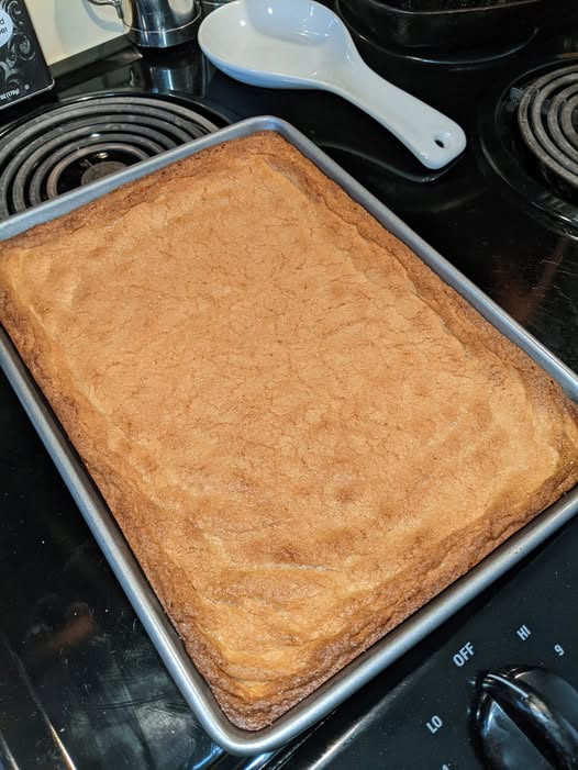 Peanut Butter Bars: Easy Golden Fudgy Dessert Recipe