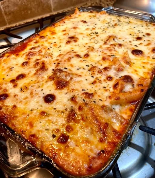 Supreme Lovers Lasagna: Easy Cheesy Baked Pasta Recipe